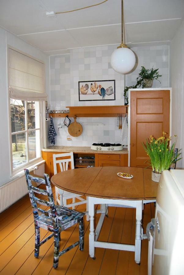 B & B Het Lemstra Hus 哈林亨 外观 照片